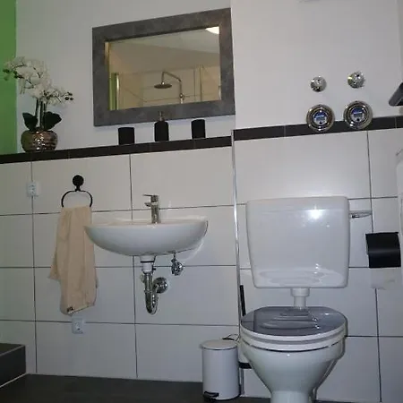Moderne Und Liebevoll Eingerichtete Galeriewohnung In Apartment *